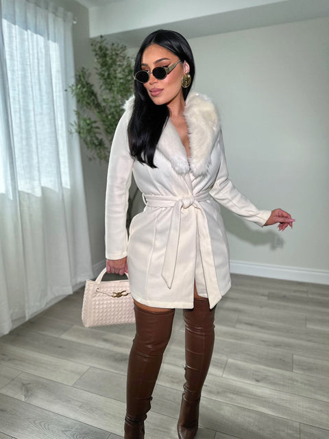 Excuses Coat In Ivory
