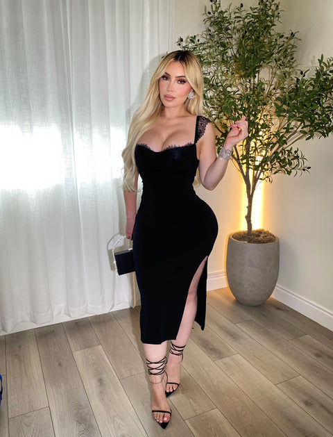 Heart Skip Black Dress