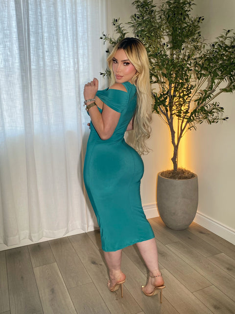 Silhouette Turquoise Maxi Dress