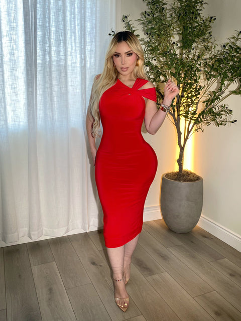 Silhouette Red Maxi Dress￼